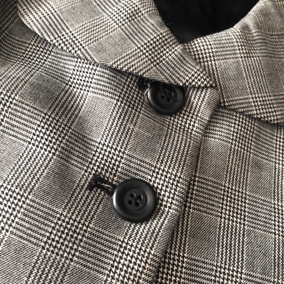 Ladies vest - Picture 3 of 4